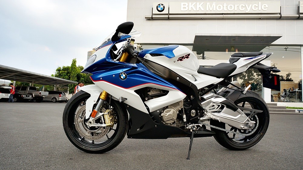 bmw-s1000rr-2015-13