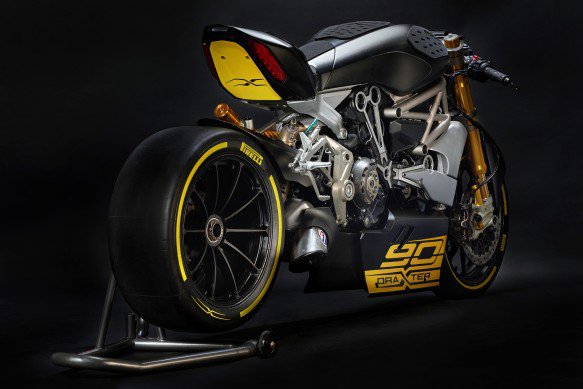 012216-ducati-dragXter-concept-02-583x389