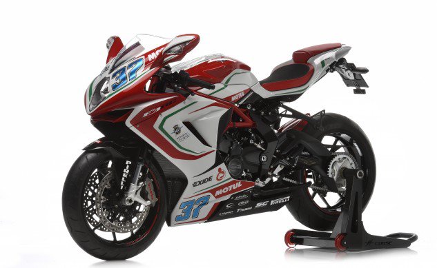 101116-MV-Agusta-F3-RC-_TIN8288_800-633x389