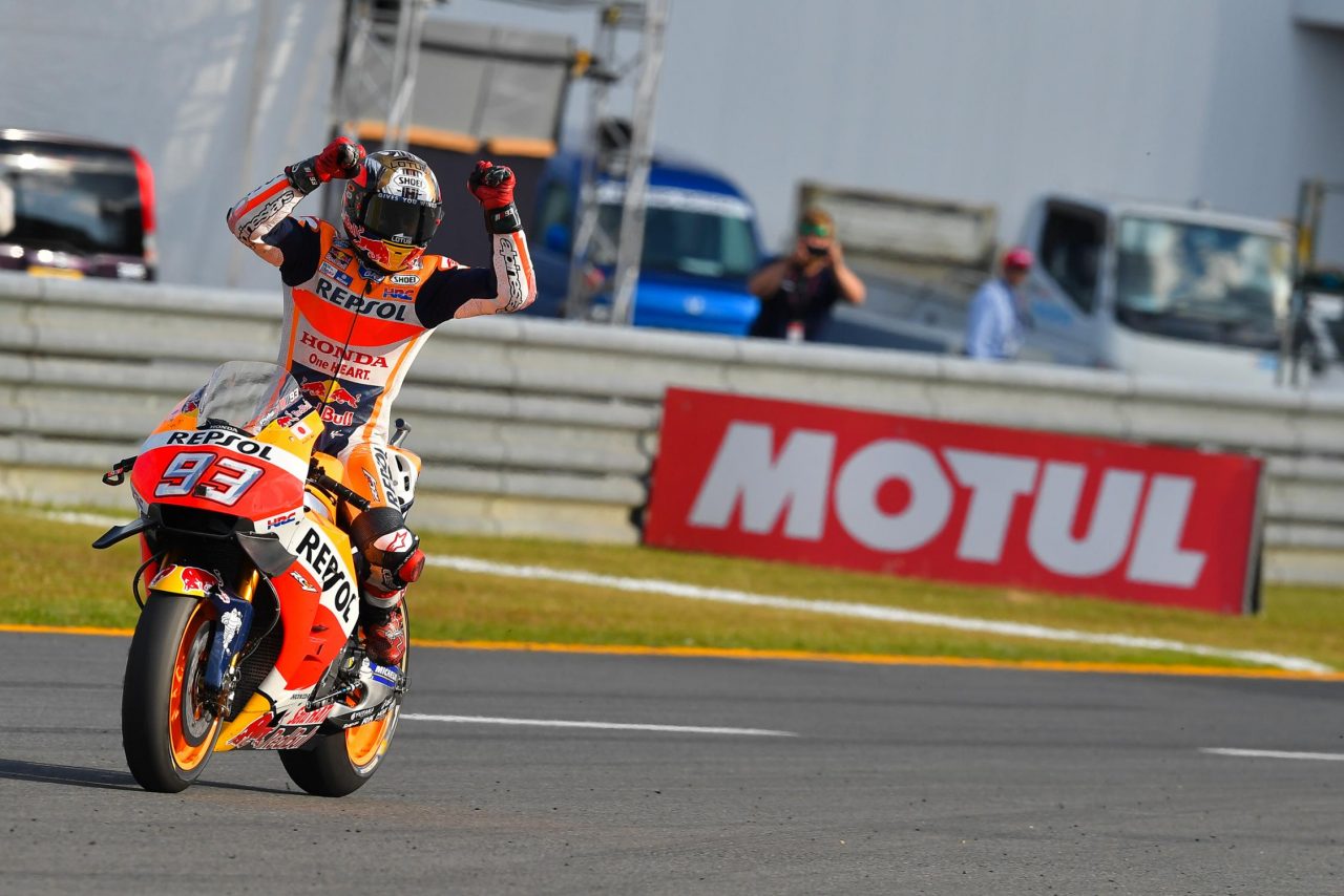 93-marquezlg5_7808.gallery_full_top_fullscreen