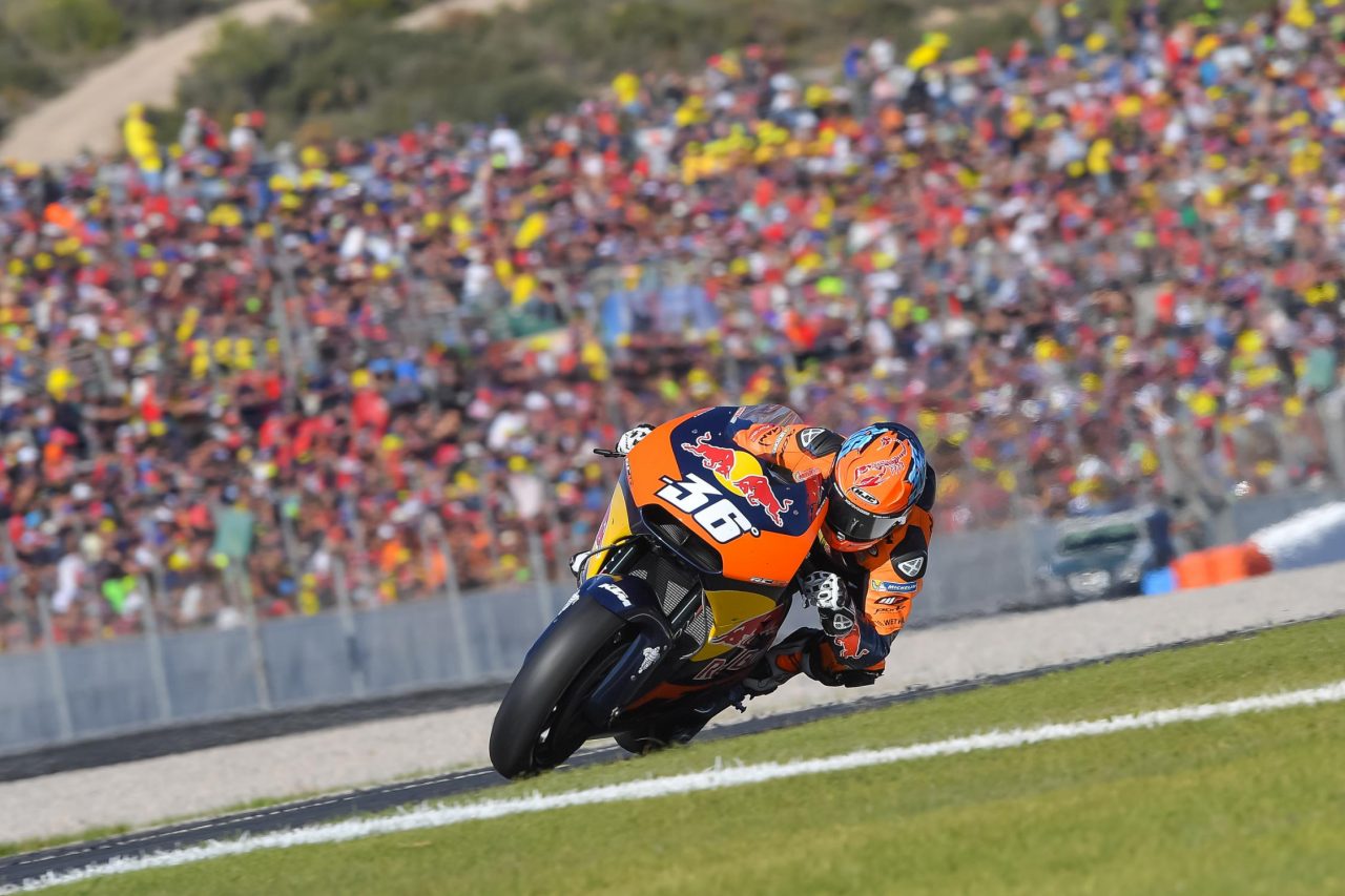 36-mika-kallio-fin5ng_8530.gallery_full_top_fullscreen