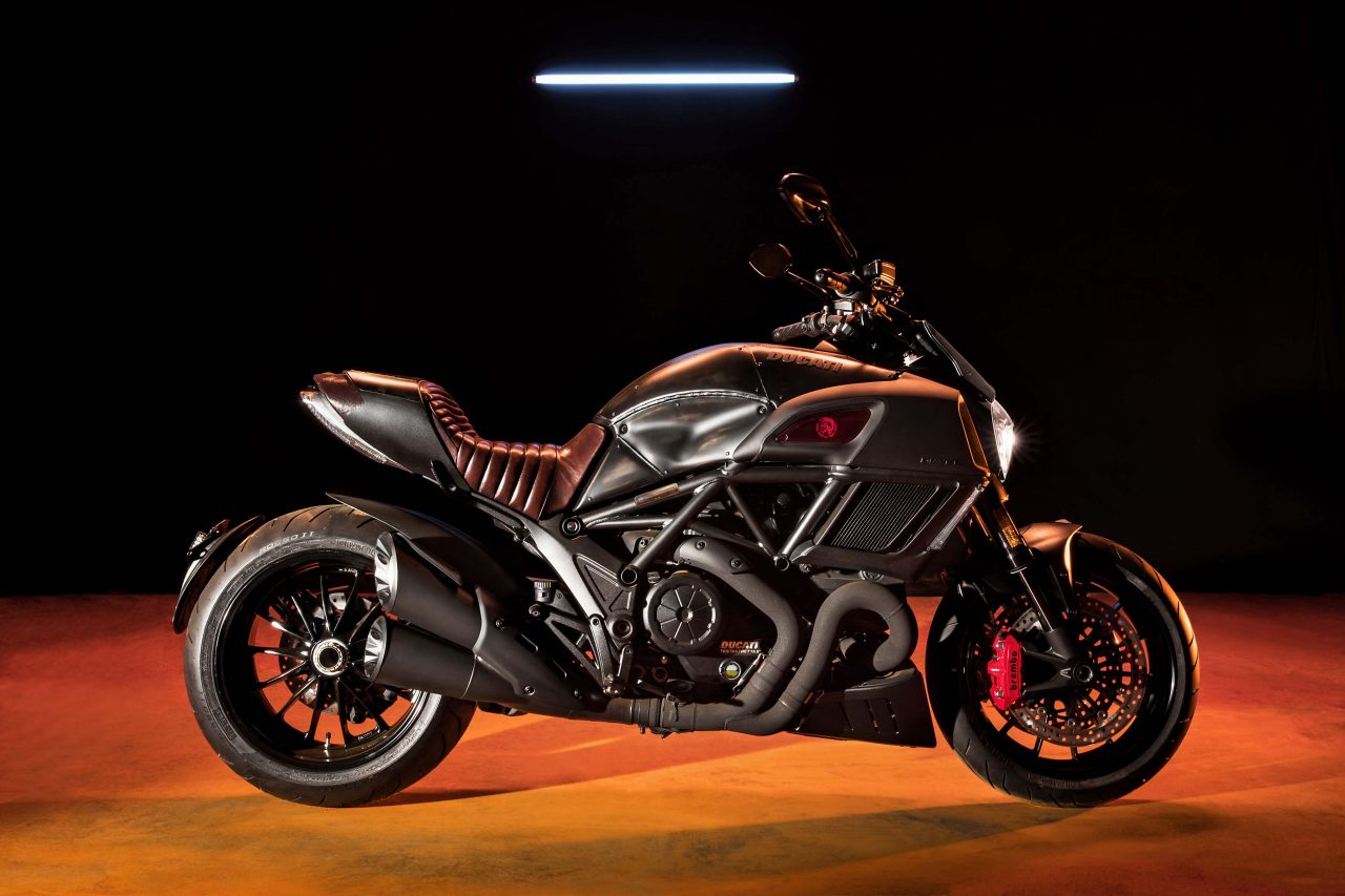 011617-1-Ducati-Diavel-Diesel-01