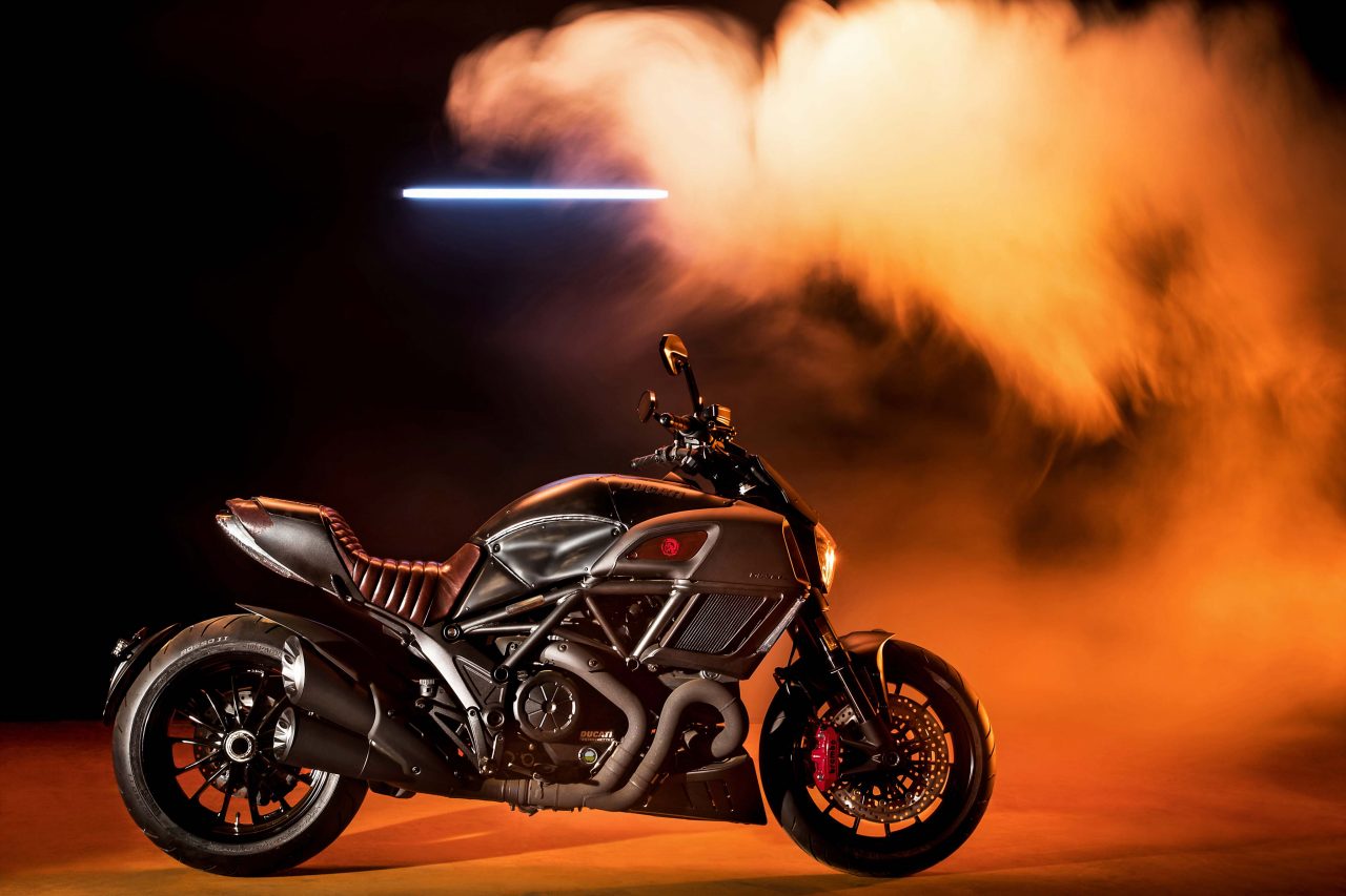 011617-2-Ducati-Diavel-Diesel-02