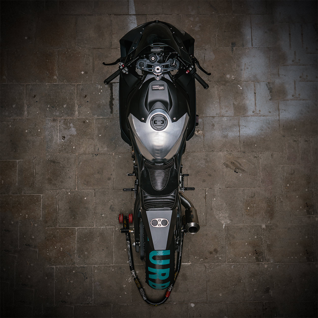 custom-bmw-s1000rr-7