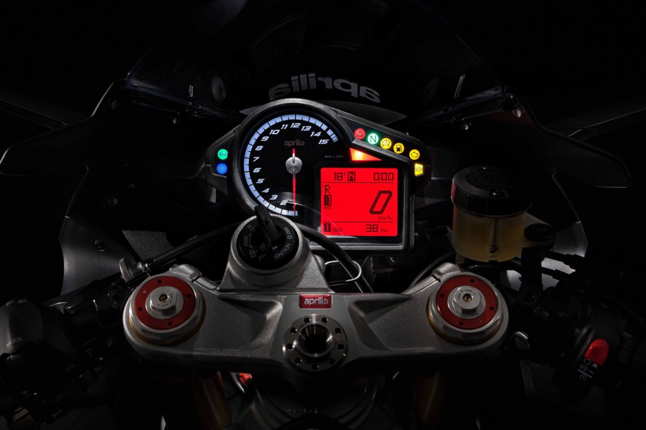 RSV4+RR+black+(1)
